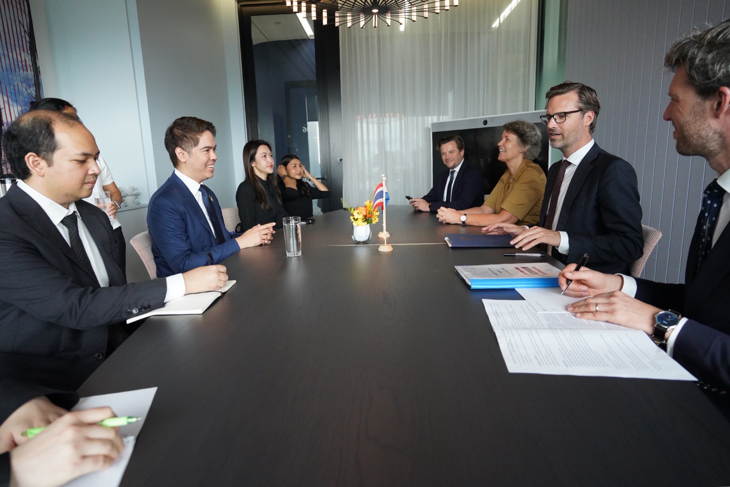 ผู้แทนการค้าไทยถกรัฐมนตรีการค้าเนเธอร์แลนด์ เห็นพ้องเร่งปิดดีล FTA ไทย-EU